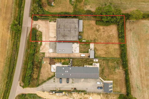 The Drying Barn, Idlicote Estate Barns, 5 bed property with land for sale