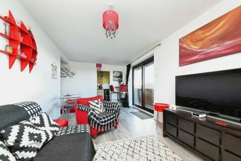 1 bedroom flat for sale