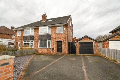 4 bedroom semi-detached house for sale