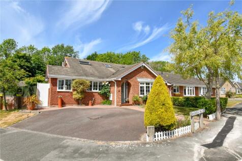 4 bedroom bungalow for sale