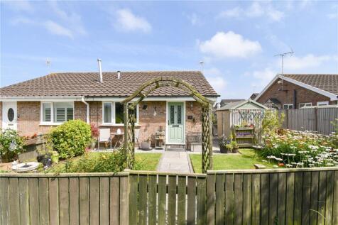 2 bedroom bungalow for sale