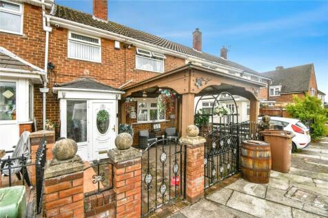 3 bedroom terraced house for sale