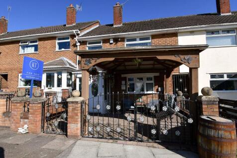 3 bedroom terraced house for sale