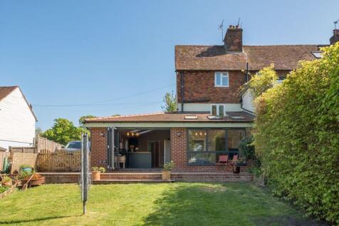 4 bedroom semi-detached house for sale