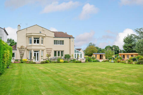 Selby YO8 6 bed detached house for sale