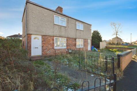 2 bedroom semi-detached house for sale