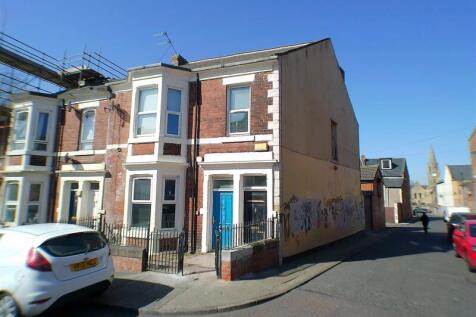 4 bedroom flat for sale