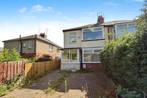 2 bedroom semi-detached house for sale