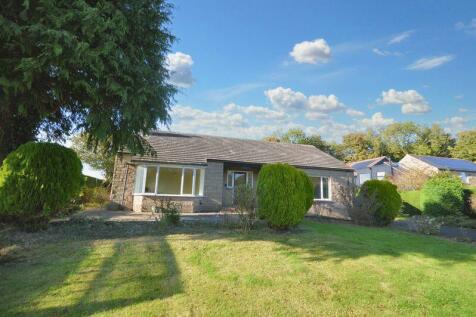 3 bedroom detached bungalow for sale