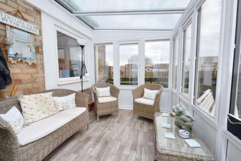 1 bedroom cottage for sale
