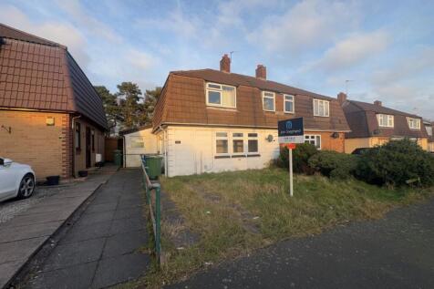 Rowley Close, Hednesford, Cannock... 5 bed semi