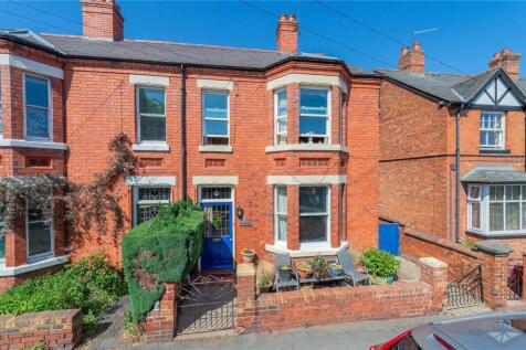 Brownlow Road, Ellesmere, Shropshire 3 bed semi