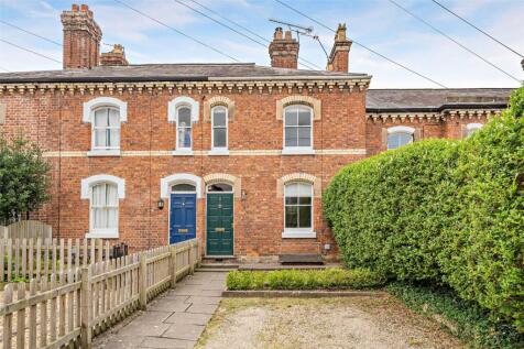 Alton Terrace, Belle Vue Road... 2 bed house for sale