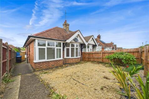 Masefield Way, Northampton NN2 2 bed bungalow for sale