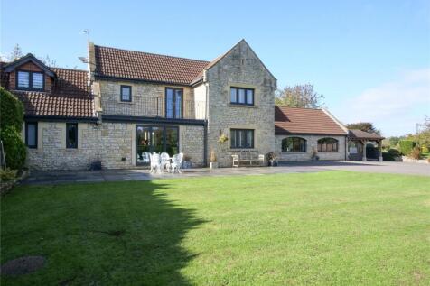 Five bedroom private residence... 5 bed detached house for sale