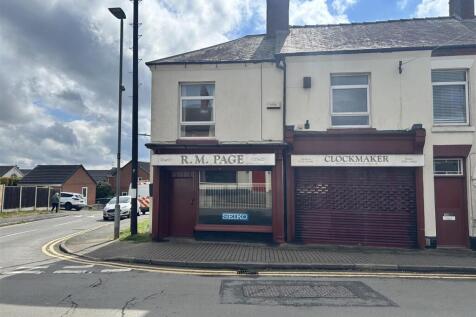 Studio flat for sale