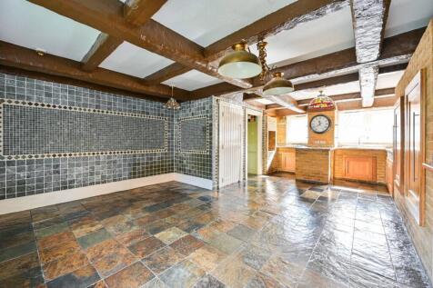 Credon Road, South Bermondsey... 6 bed detached house for sale