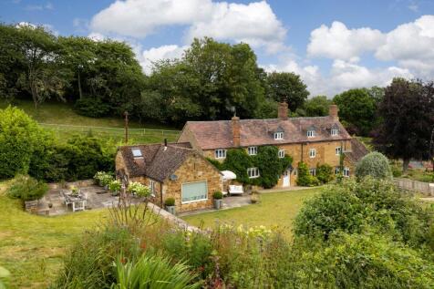 Campden Hill, Ilmington... 5 bed detached house for sale
