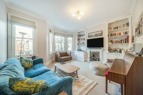 Mysore Road, Battersea 2 bed flat for sale