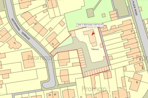 Woodward Terrace, Greenhithe, Kent, DA9 2 bed property with land for sale