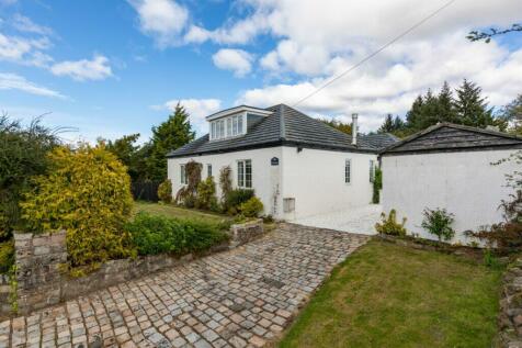 4 bedroom detached bungalow for sale