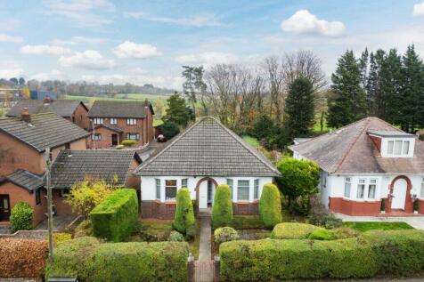 2 bedroom detached bungalow for sale