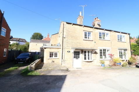 1 bedroom semi-detached house for sale