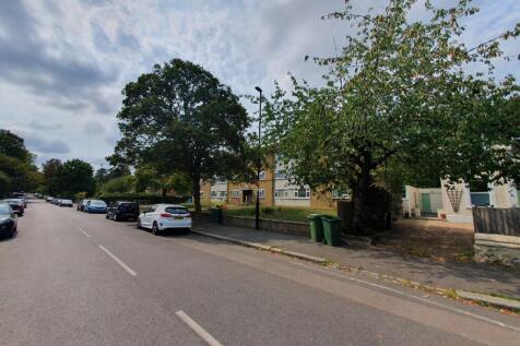 Dacres Road, London, SE23 1 bed property for sale