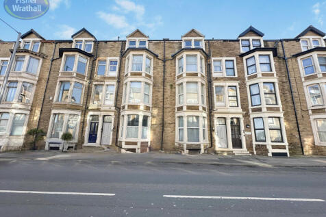 Block of 8 Flats 16 bed block of apartments for sale