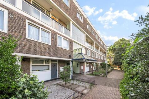 Barringer Square, Tooting... 5 bed maisonette for sale