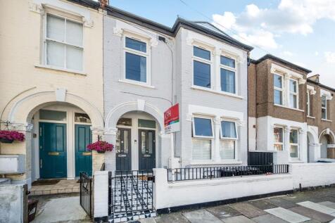 Fairlight Road, Tooting, London, SW17 2 bed maisonette for sale