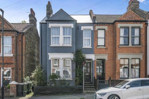 Dassett Road, West Norwood, London, SE27 3 bed end of terrace house for sale