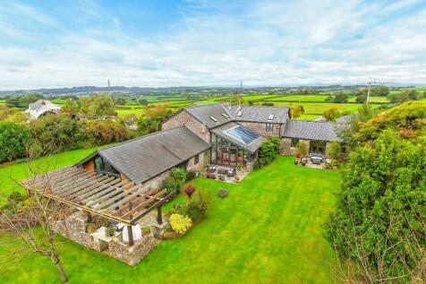 6 bedroom barn conversion for sale