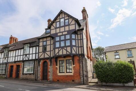 Cardiff Road, Cowbridge, Vale of... 5 bed semi
