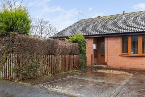 Deacon Drive, Scunthorpe, DN15 1 bed bungalow for sale