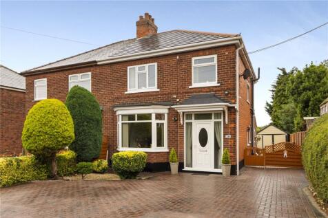 North Street, Winterton, Scunthorpe... 3 bed semi