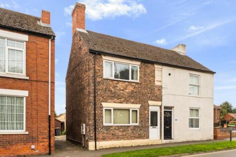 West Street, Winterton, Scunthorpe... 2 bed semi