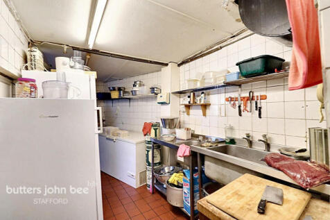 Sandon Road, STAFFORD 3 bed terraced house for sale