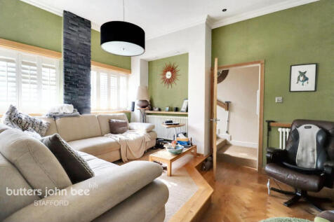 Deanshill Close, Stafford 5 bed detached house for sale