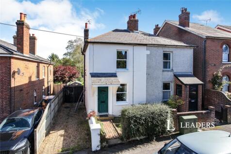 Lavender Hill, Tonbridge, Kent 3 bed semi
