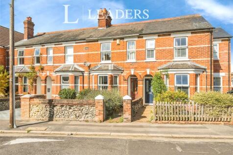 Douglas Road, Tonbridge, Kent 3 bed terraced house for sale
