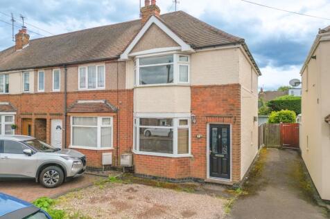 Eastfield Road, Nuneaton, CV10 3 bed end of terrace house for sale