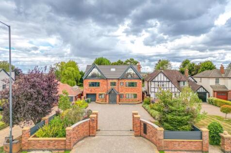 5 bedroom detached house for sale