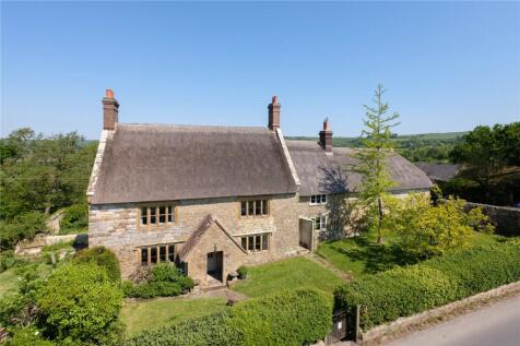 Whitcombe Road, Beaminster, Dorset, DT8 5 bed detached house for sale
