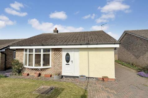 Harewood Close, Northallerton DL7 3 bed detached bungalow for sale