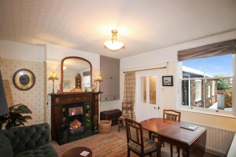 South Parade, Northallerton DL7 2 bed end of terrace house for sale