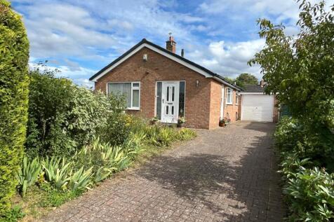 2 bedroom bungalow for sale