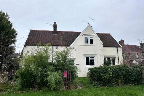 Terraced house for sale