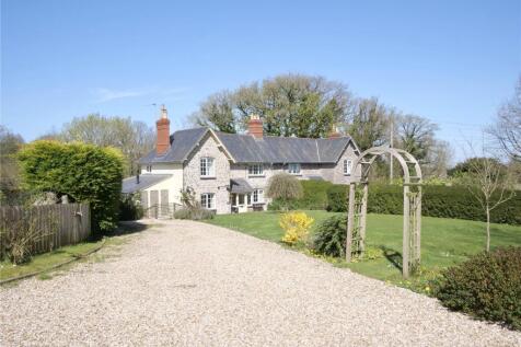 Charming Renovated Cottage in Idyllic... 3 bed semi