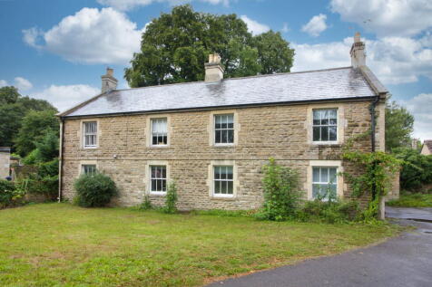 2 bedroom ground floor flat for sale